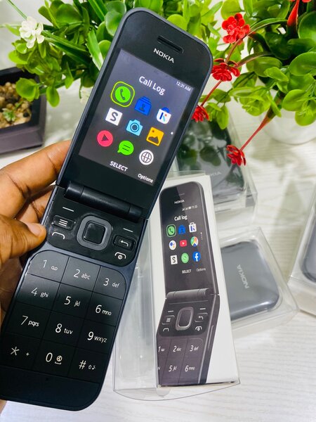 Nokia 2720 flip 2G. Black