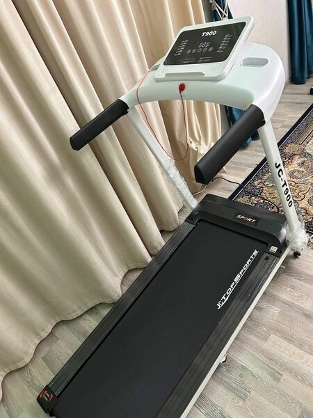 Беговая дорожка модель Т900