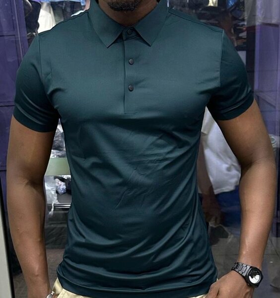 Polo ajusté hommes élégance