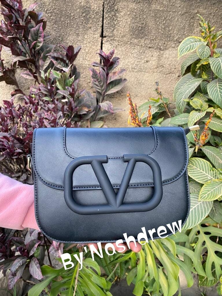 Women's Small Valentino Handbag Black