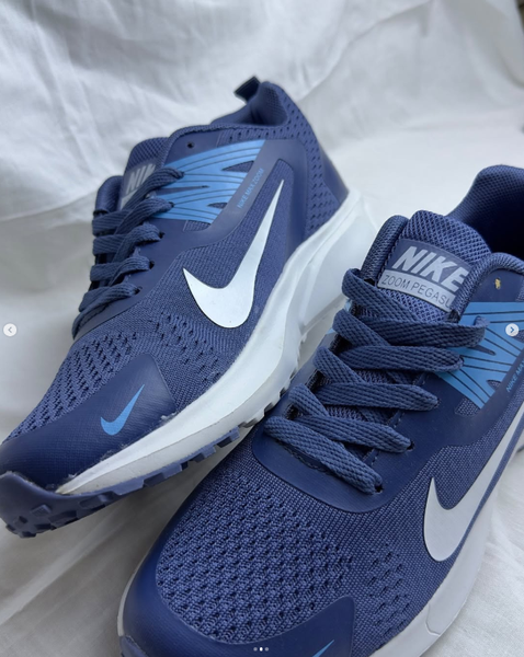 Nike Zoom кроссовки 