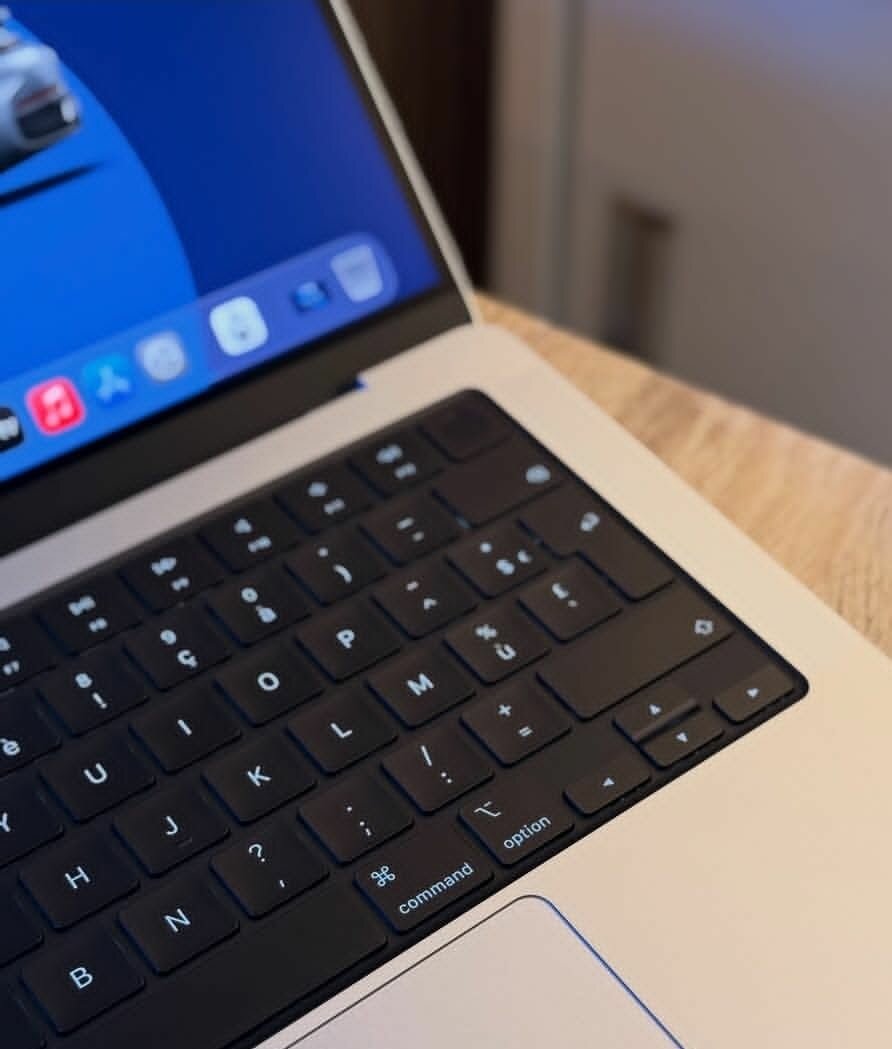 MACBOOK PRO M4 PRO (2025)