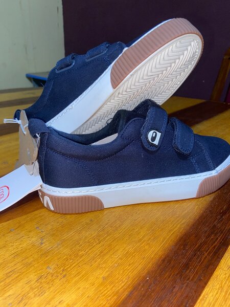 Kids shoes