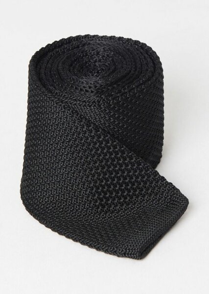 Cravate Tricotée Noire Élégante