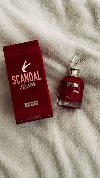 Jean Paul gaultier scandal le perfume