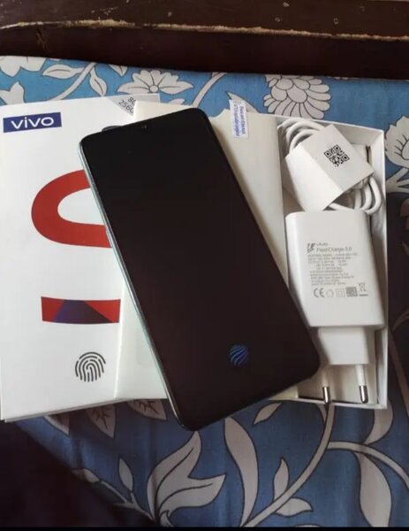 Vivo S1