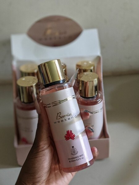 Berries weekend body mist