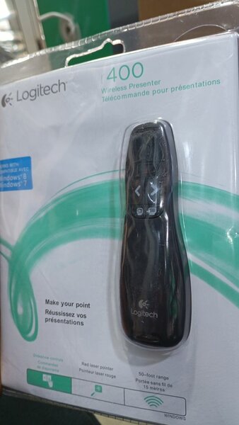 Wireless presentation remote