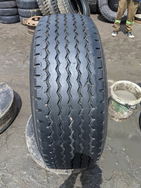 385/65R22.5 super single