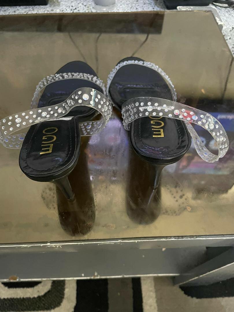 Sandales à talons strass chic