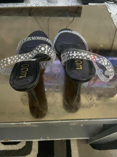 Sandales à talons strass chic