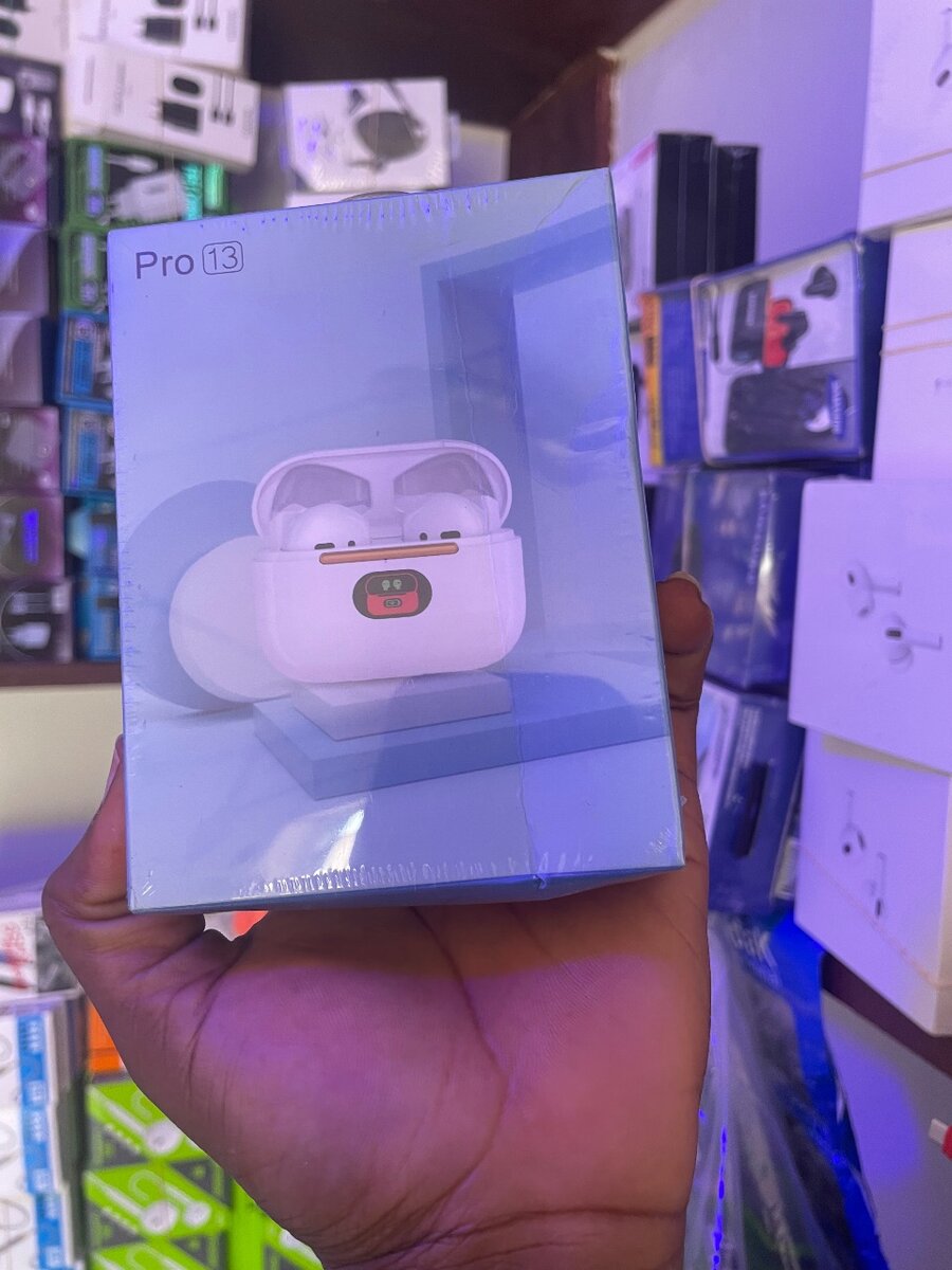 Pro 13 Wireless Earbuds