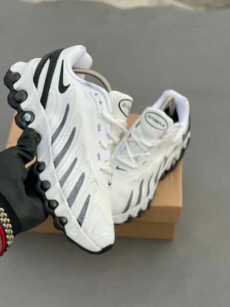 Baskets running blanches