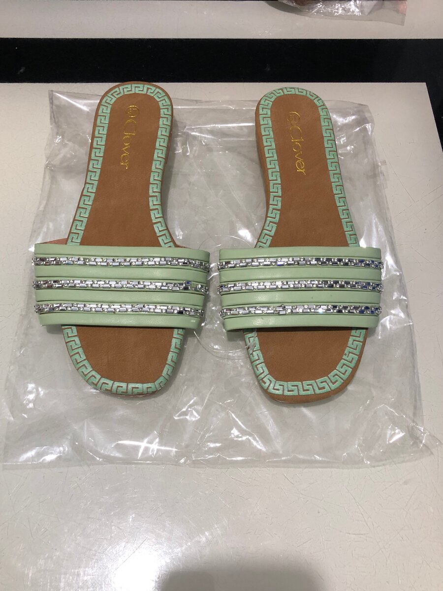 Sandales glamour femme strass