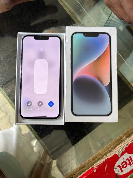iPhone 14