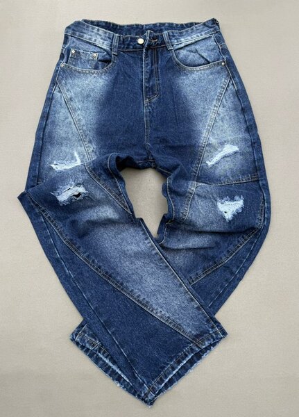 Jeans tendance déchirés