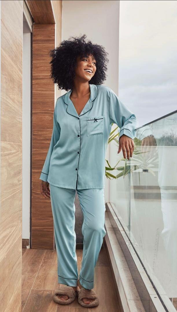 Pyjama en satin élégant