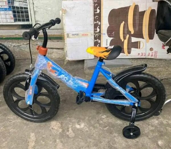 Vélo Enfant avec Roulettes