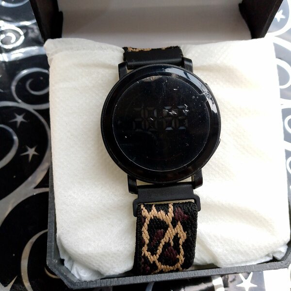 Ladies band watch