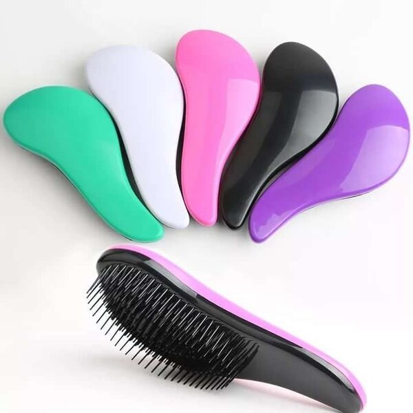 Brosse Démêlante Ergonomique Colorée