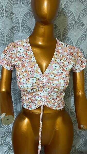 Top fleuri ajustable femme