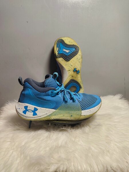 Baskets Under Armour Bleues