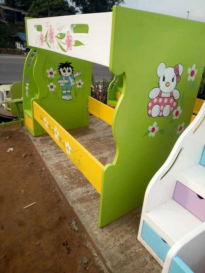 Lit superposé pour enfants