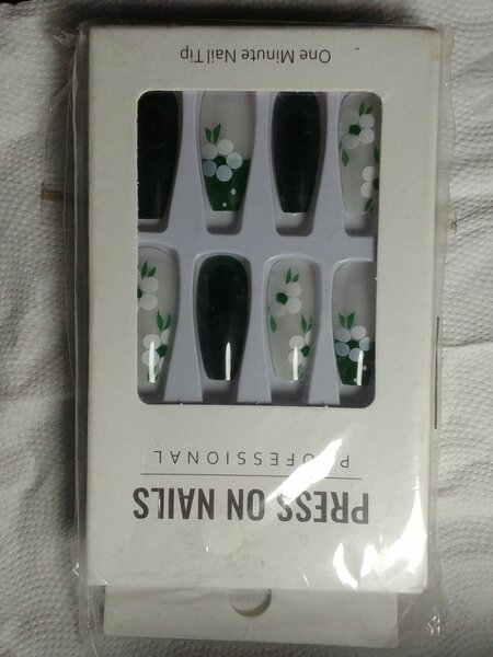 Ongles Pressés Floraux