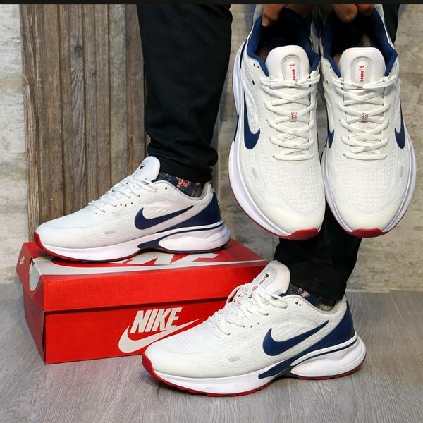 Chaussures Nike blanches pour homme