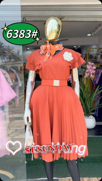 Robe élégante chic femme