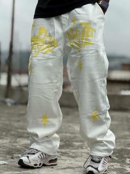 Pantalon blanc graffiti