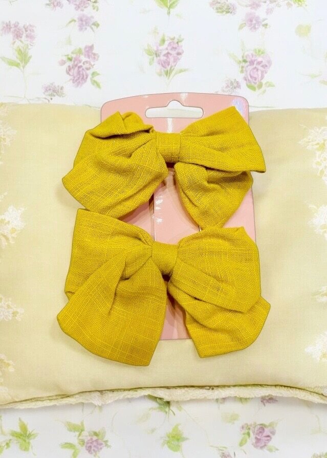 Pair of Bow tie hair pins for kids.