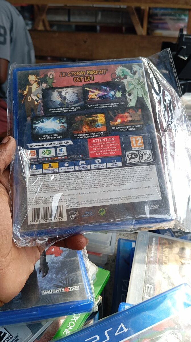CD de Jeux PS4 Naruto Storm 4 et Boruto