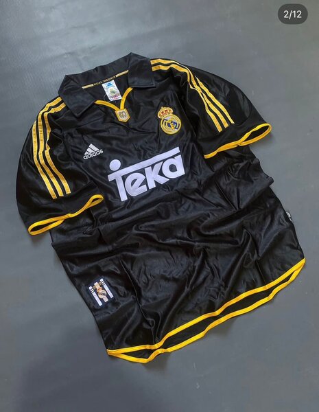 Maillot Real Madrid Adidas noir et jaune