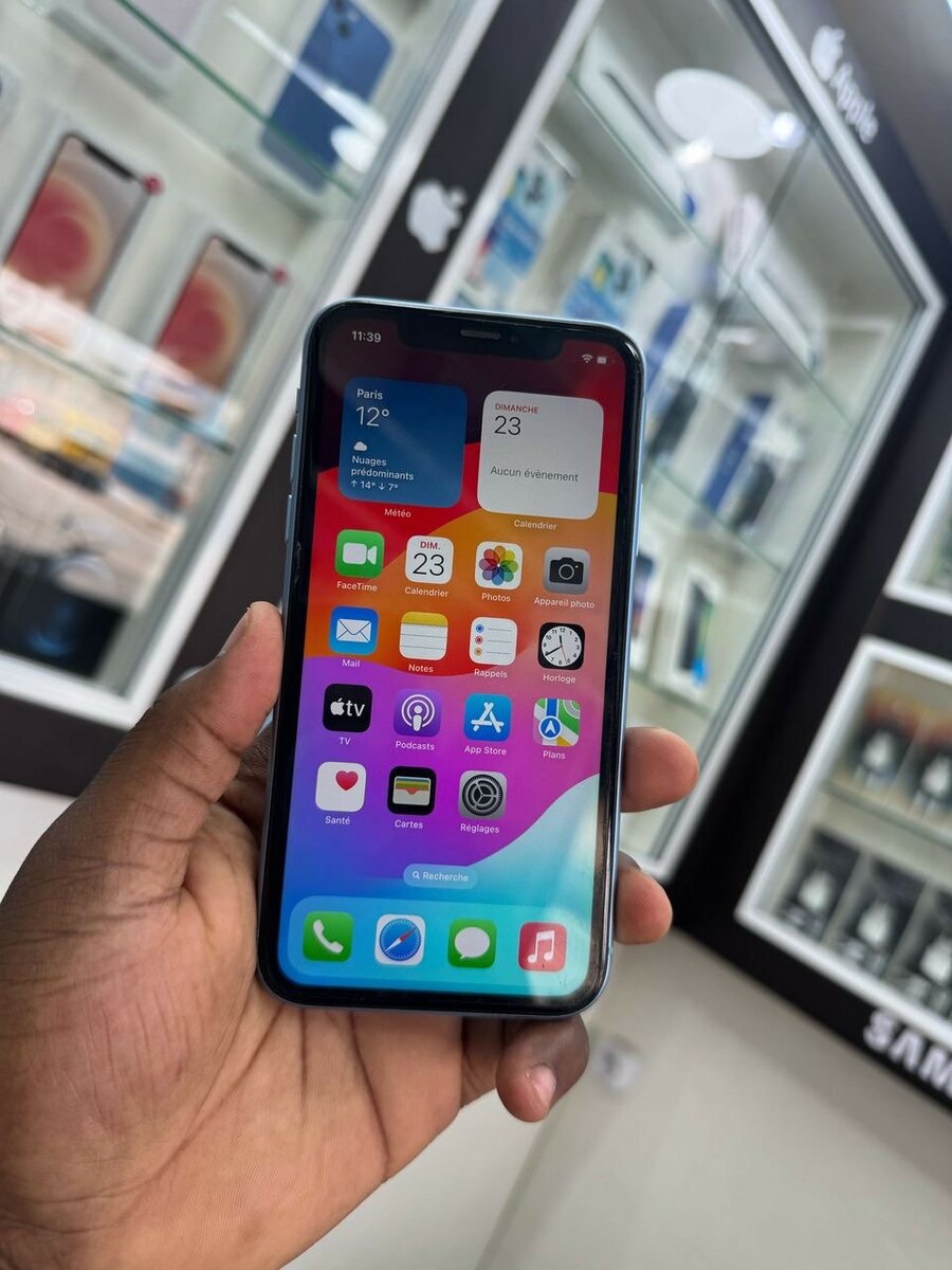 iPhone XR