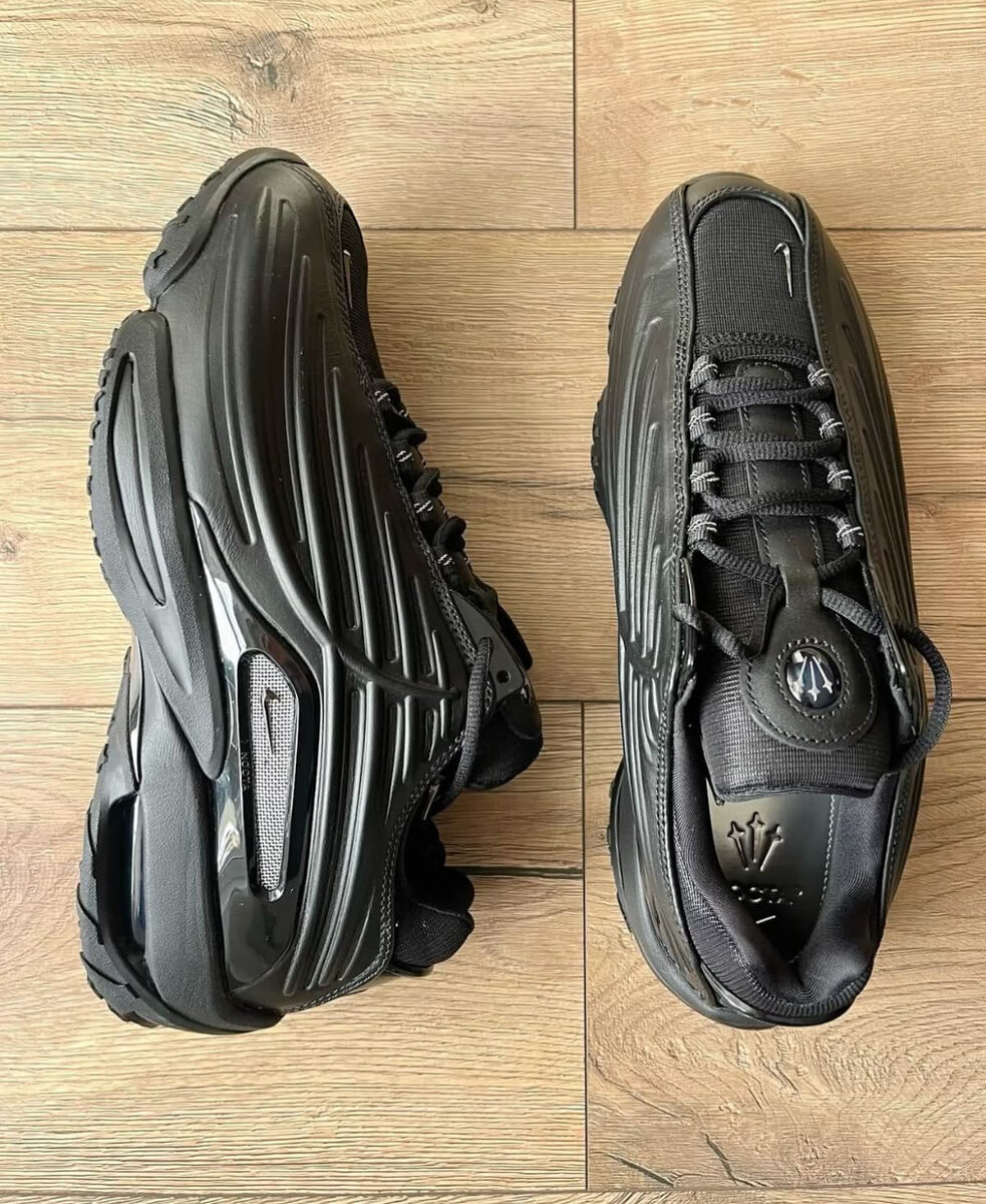 Sneakers Noires Futuristes Homme