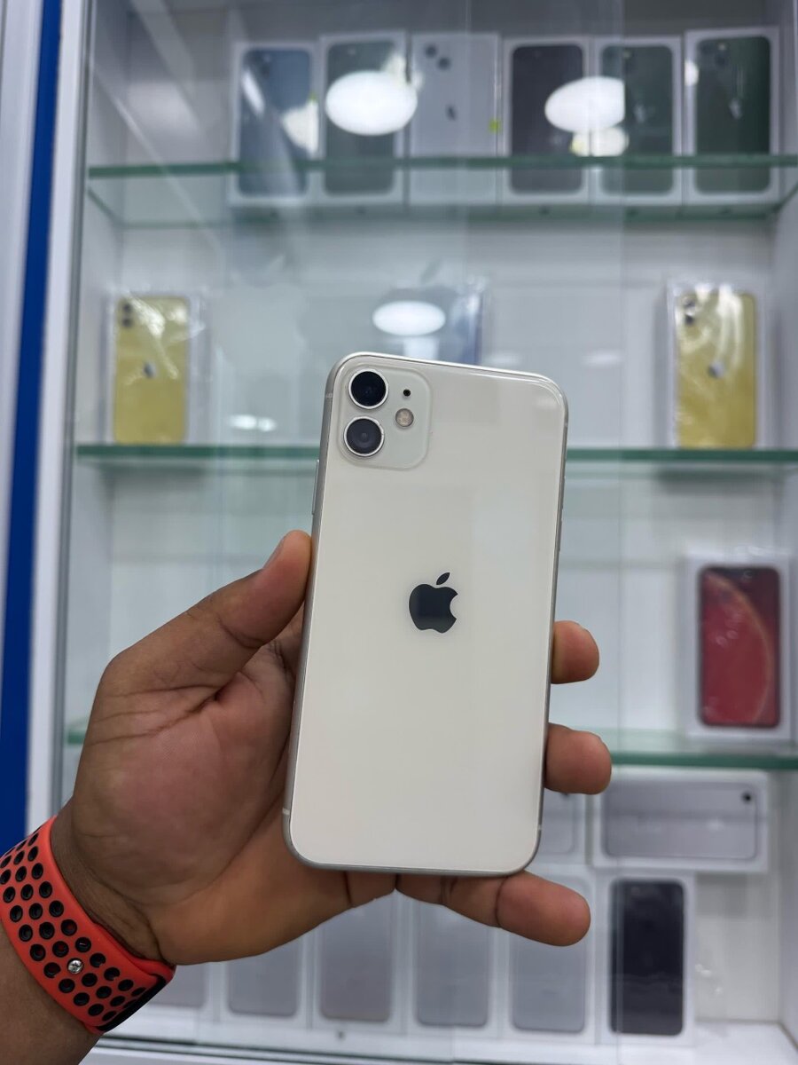 11 simple 64 giga sans Face ID