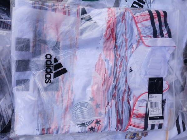 Maillot BARCA et RÉAL ORIGINAL