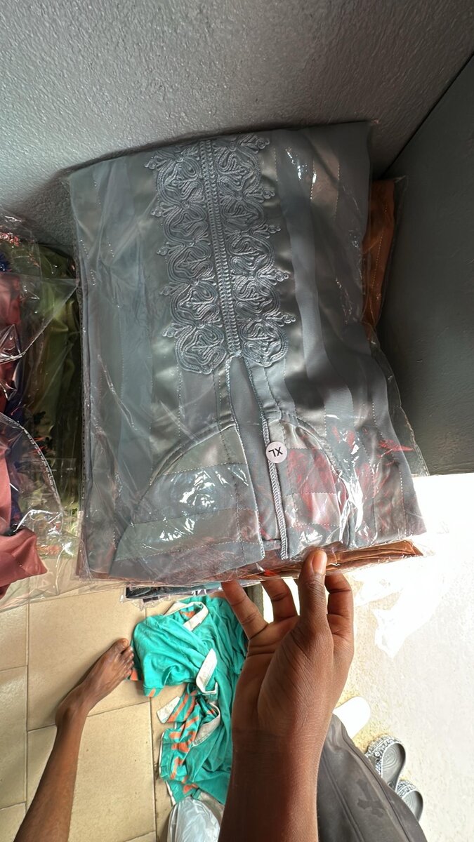 Djellaba en satin élégant
