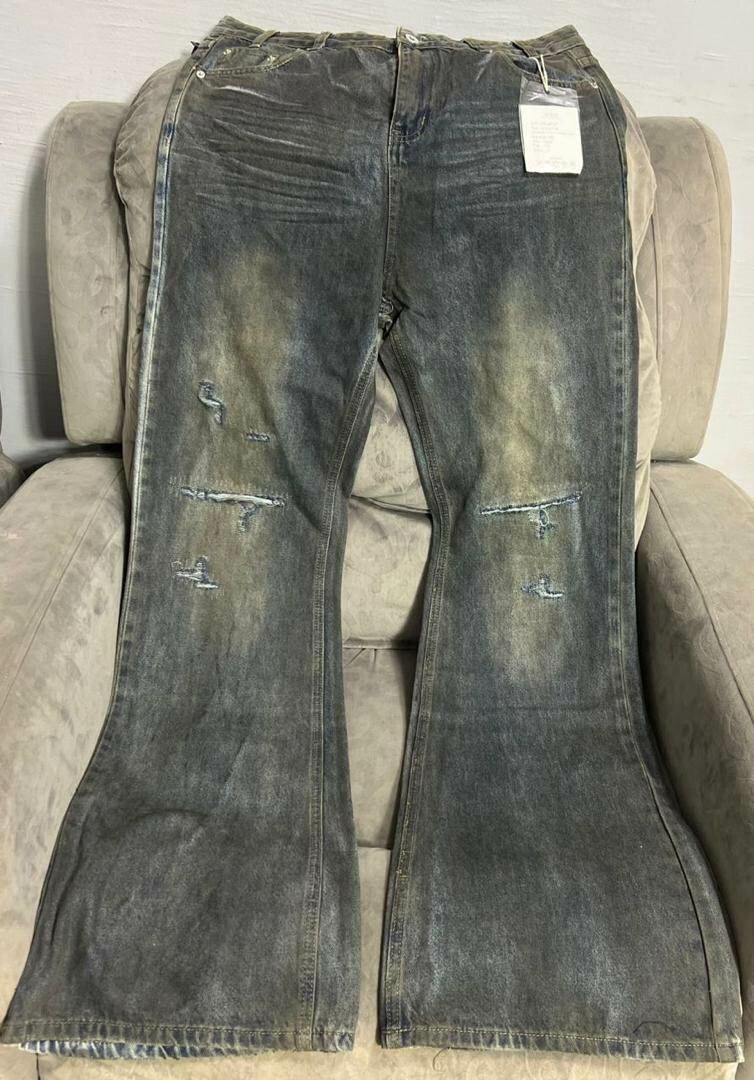 Jeans coupe évasée tendance