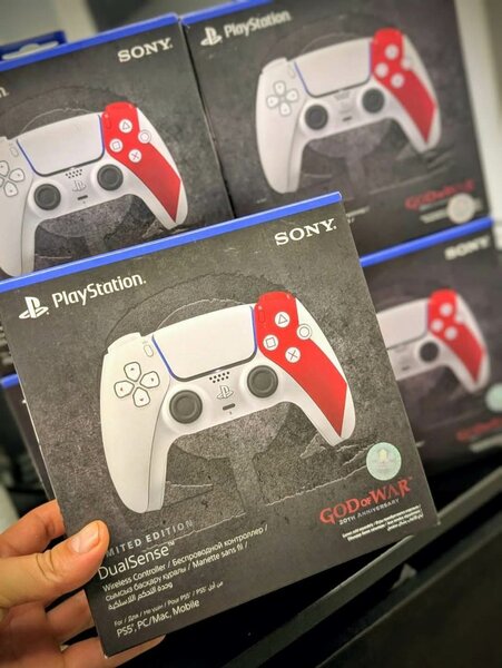 Manette PS5 DualSense Édition Limitée God of War