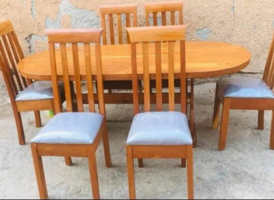 Ensemble de salle à manger en bois