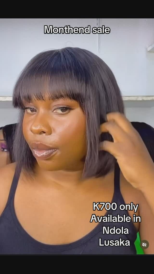 Beautiful and elegant women's wig