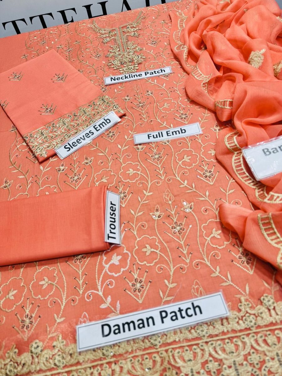 Woman's Summer Collection 2025