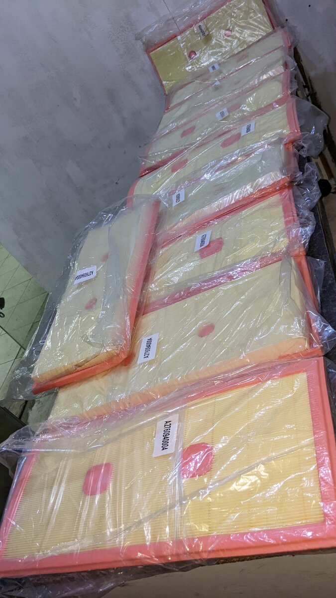 Engine Air Filter BENZ C200 W205  M276 2024