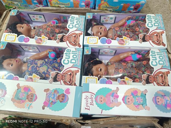 Poupée bébé réaliste