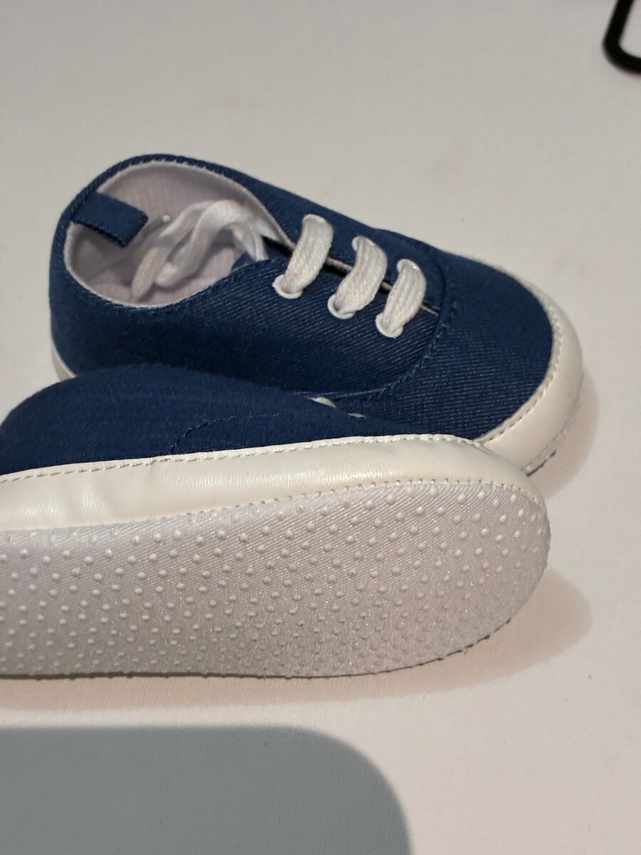 Chaussures bébé bleu marine