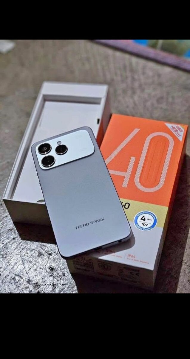 Tecno Spark 40 Smartphone