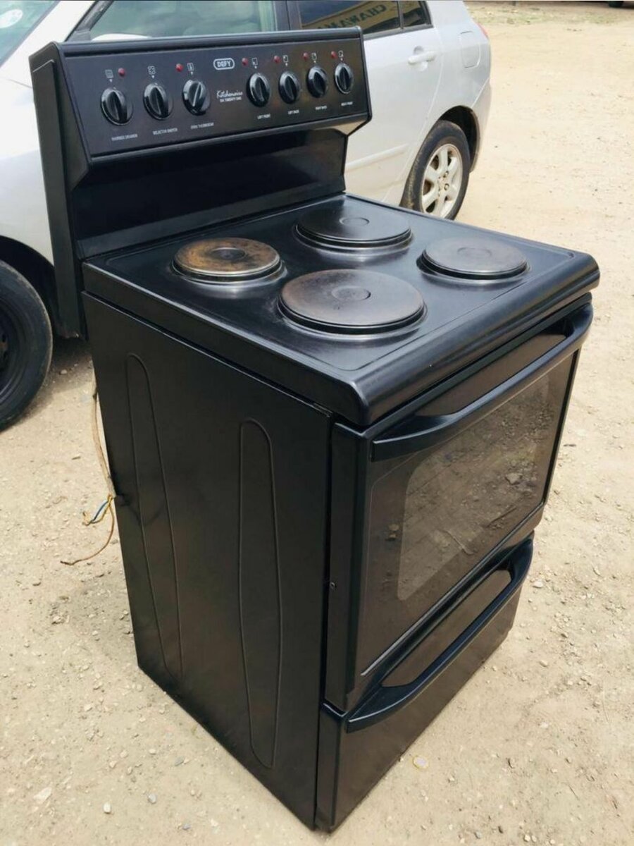 Defy model 621 four plate stove cooker