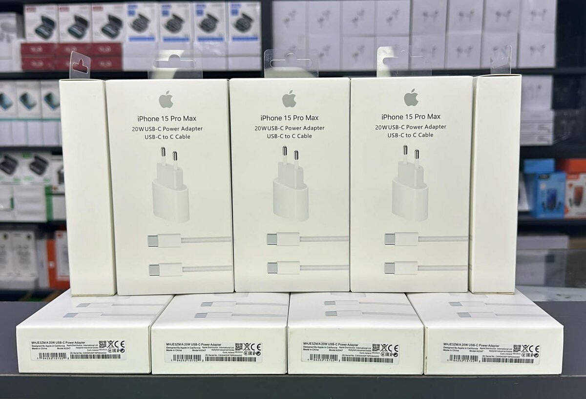 *Зарядное устройство на 35w USB-C Power Adapter*